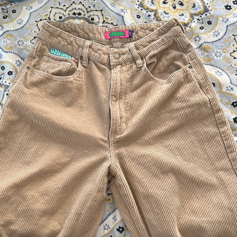 Empyres Light Tan Size 5 Women’s